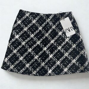 NWT Zara Mini Skirt